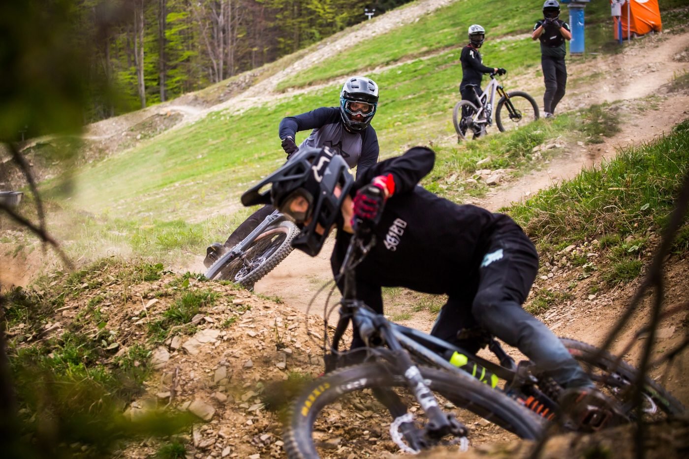 Bike park Wisła: zjazd trasą enduro w Bike Parku Soszów